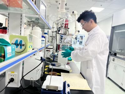 創(chuàng)新驅(qū)動(dòng)，智造未來(lái) 盛虹新材料科技以技術(shù)研發(fā)引領(lǐng)產(chǎn)業(yè)升級(jí)